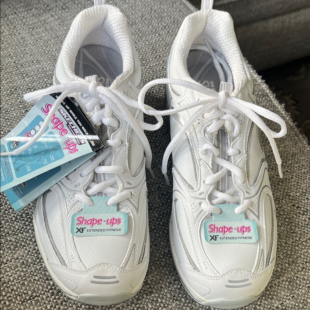 Skechers Y2K Shape-Ups Women's Sneakers white/silver Rocker Sole Size 8.5 NEW